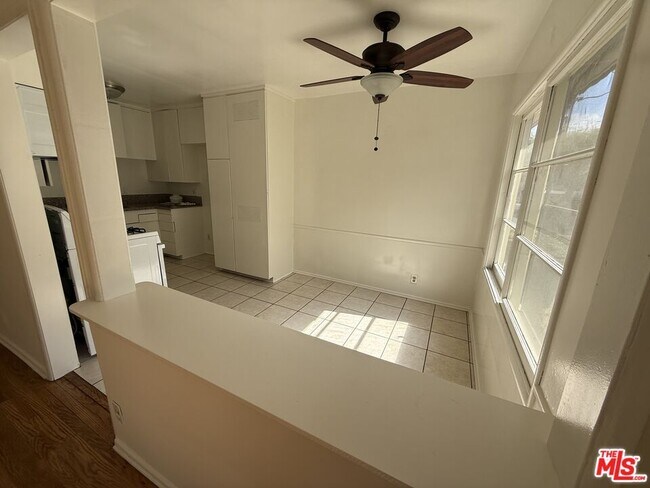 Building Photo - 5719 Tilden Ave