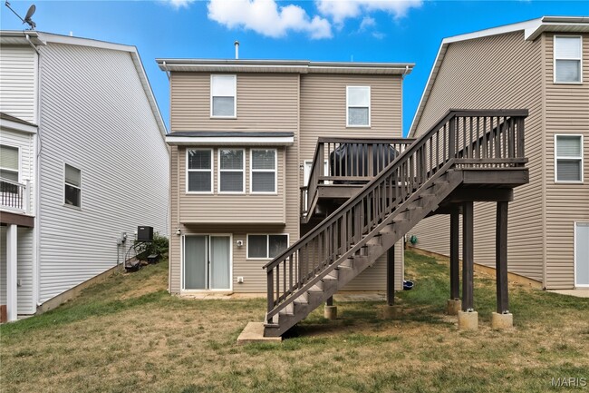 Building Photo - 422 Parkgate Dr