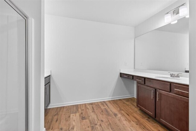 Building Photo - 5524 Garens Way