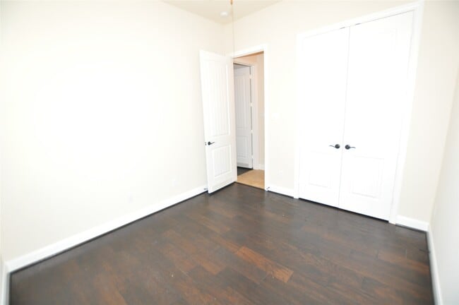 Building Photo - 13315 Maywater Crest Ct
