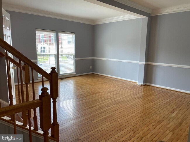 Building Photo - 11749 Batley Pl
