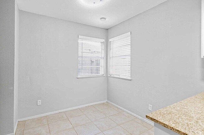 Building Photo - 5638 Spellman Rd