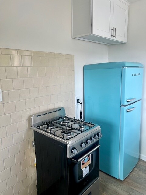 Building Photo - 5307 Roseland St