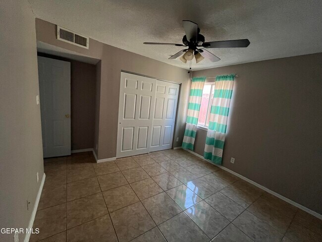 Building Photo - 3844 Tierra Fiji Ln