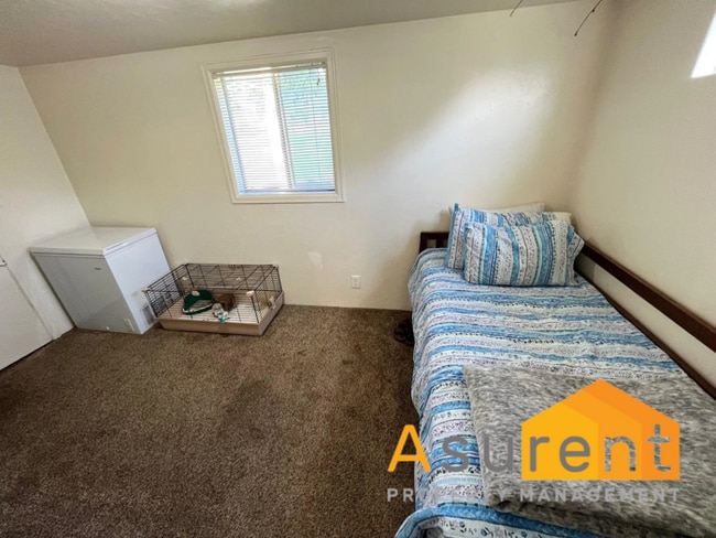 Building Photo - Beautiful Single-Level Home Located in the...