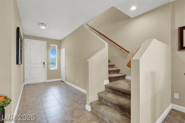 Building Photo - 4630 Summer Azure St