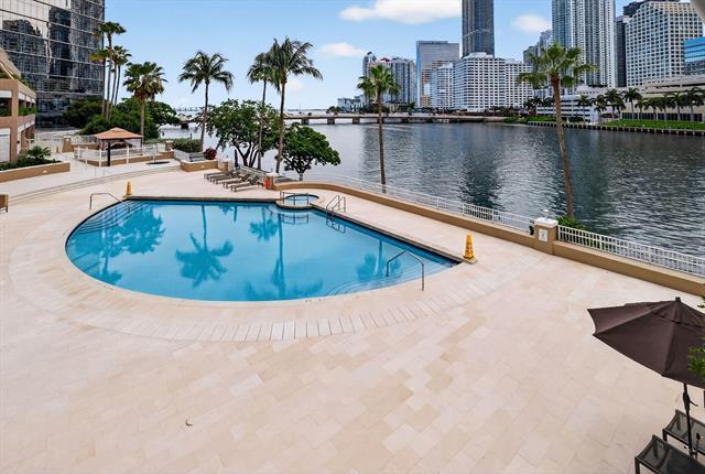 Building Photo - 701 Brickell Key Blvd