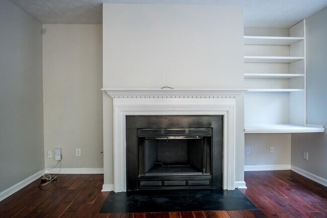 Building Photo - 1078 River Plantation Dr