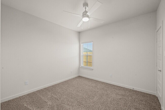 Building Photo - Brand new townhomes in Frenship East!