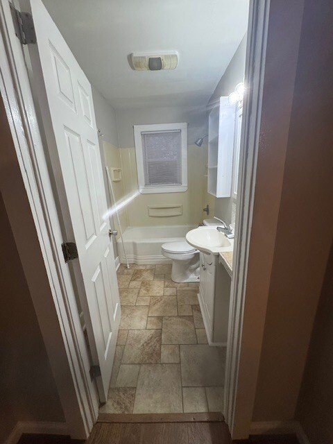 Building Photo - 3007 Market St