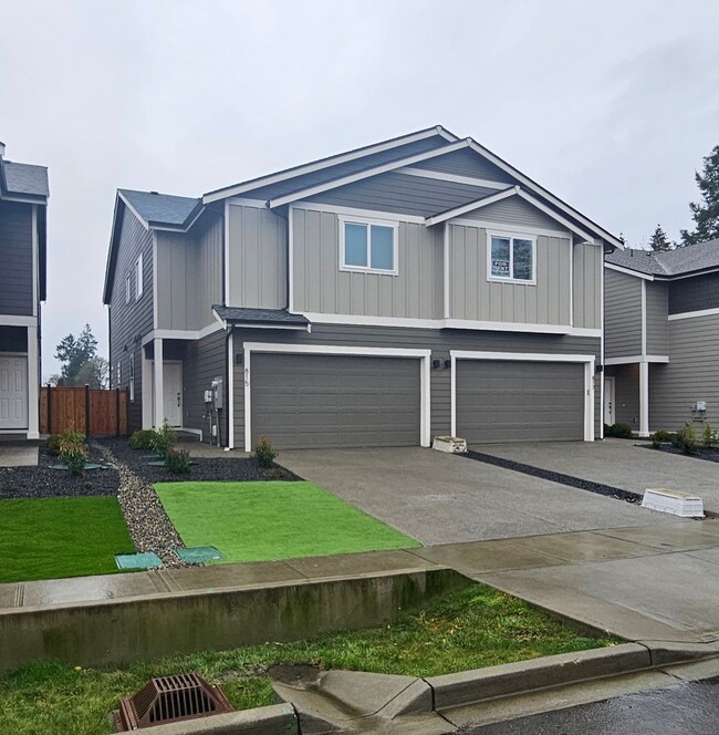 Primary Photo - Brand New 4-Bedroom Duplex for Rent in Lacey!