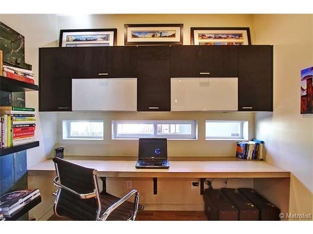 Office - 3639 Mariposa Street