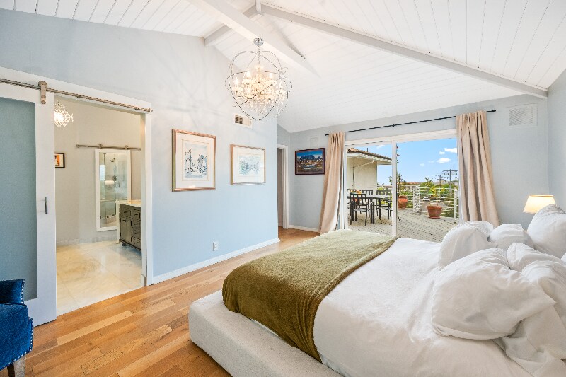 Building Photo - 5662 Ladybird Ln