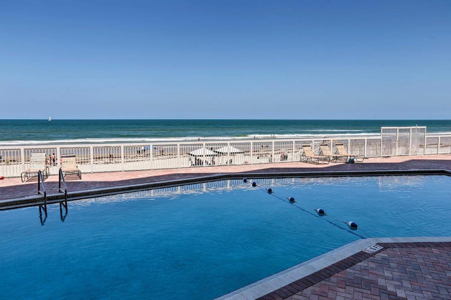 Building Photo - 3831 S Atlantic Ave