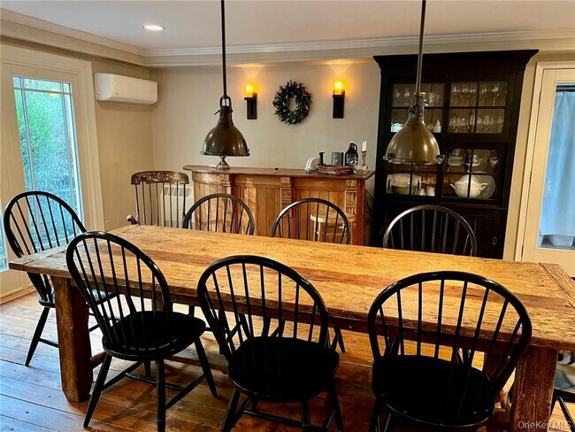 Building Photo - 19 Mill Ln