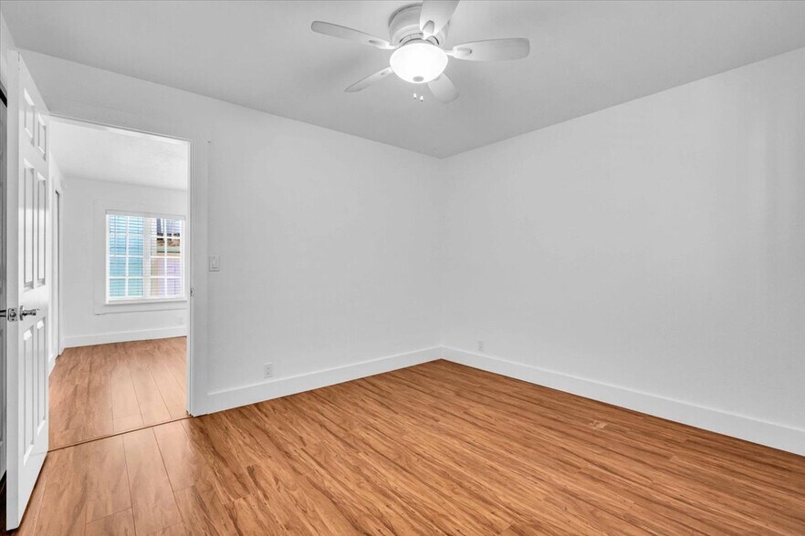 Bedroom - 539 6th St N