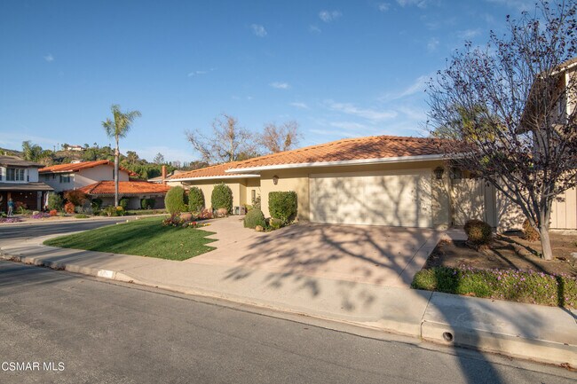 Building Photo - 1504 Covington Ave