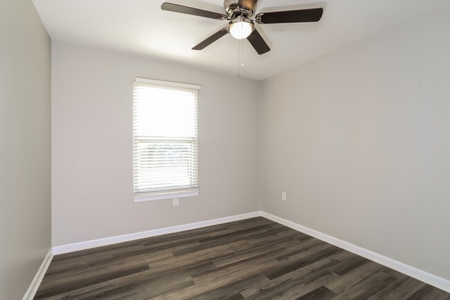 Building Photo - 2664 Ridgecrest Ln