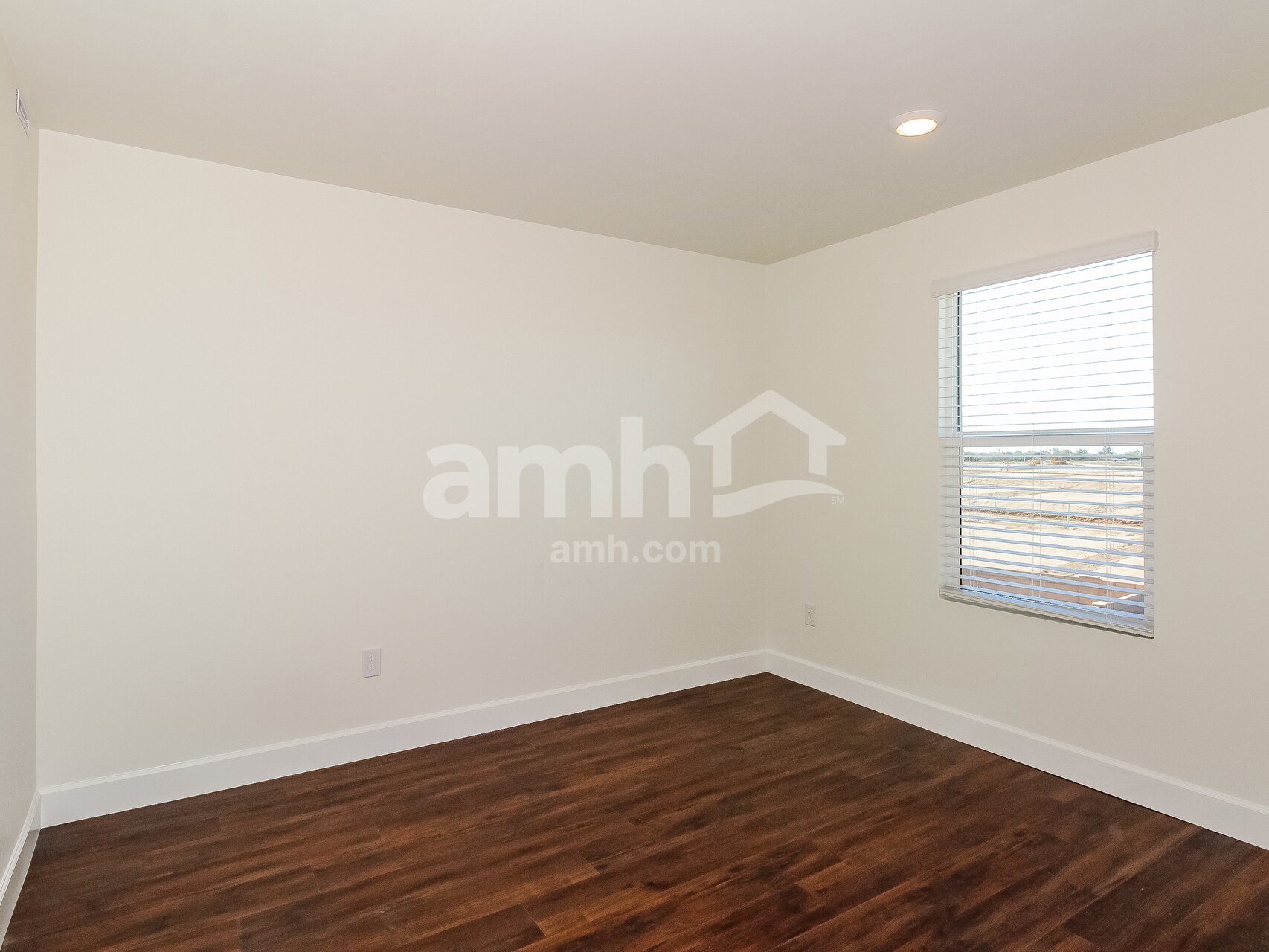 Building Photo - 7480 S Via Bombachas