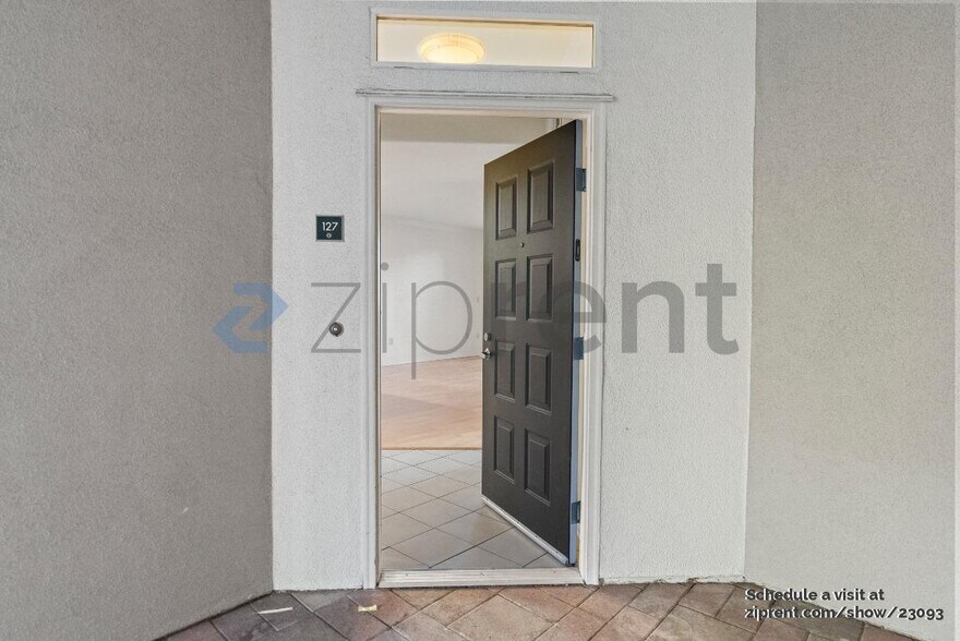 Building Photo - 3901 Lick Mill Blvd