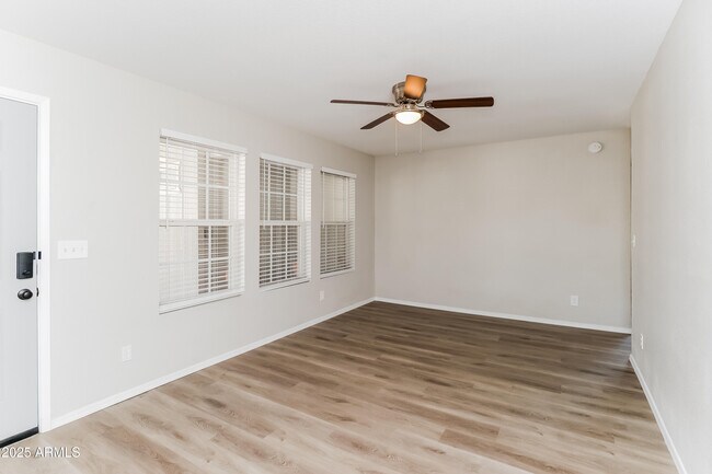 Building Photo - 555 N Elm
