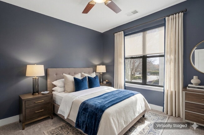 Building Photo - Modern Multi-Level 2BR Retreat with Garage Near Uptown Charlotte