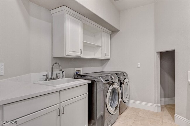 Building Photo - 9813 Edgeview Pl