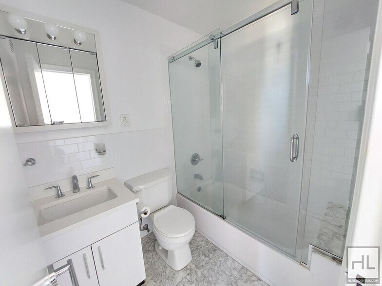 Building Photo - WEST 73 STREET