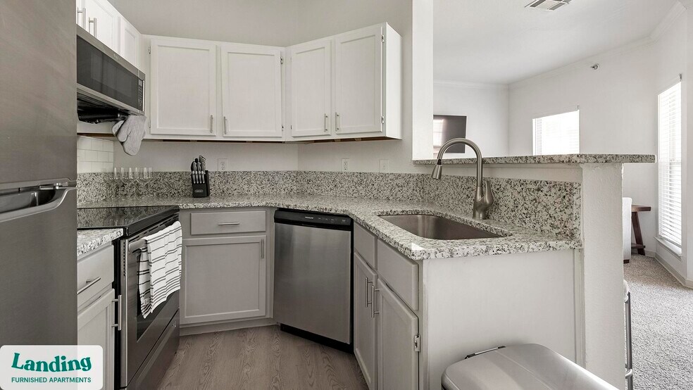 Building Photo - 19275 Stone Oak Pkwy