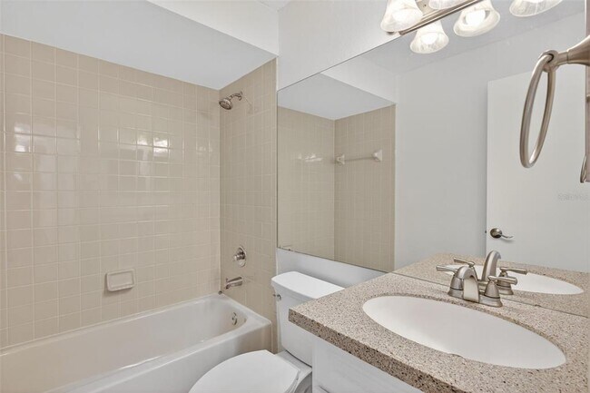 Building Photo - 484 Santa Cruz Pl NE