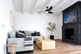 Building Photo - 611 Avenue C