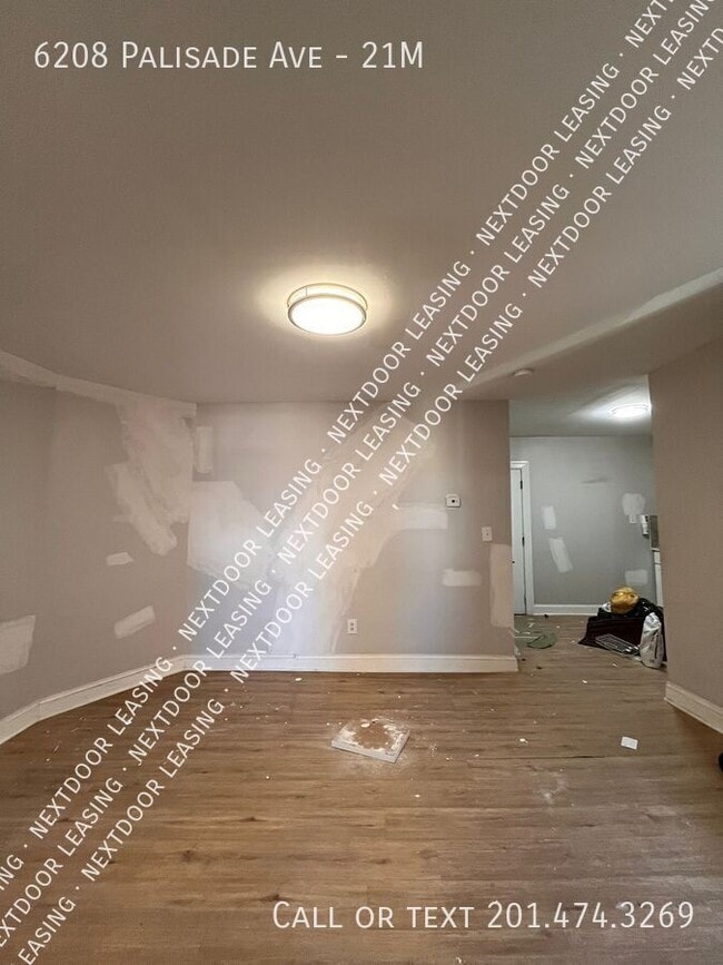 Building Photo - 6208 Palisade Ave