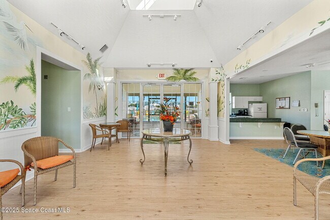 Building Photo - 3720 Alamanda Key Dr