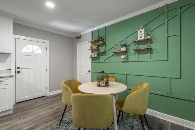 Building Photo - 103 S Germantown Rd