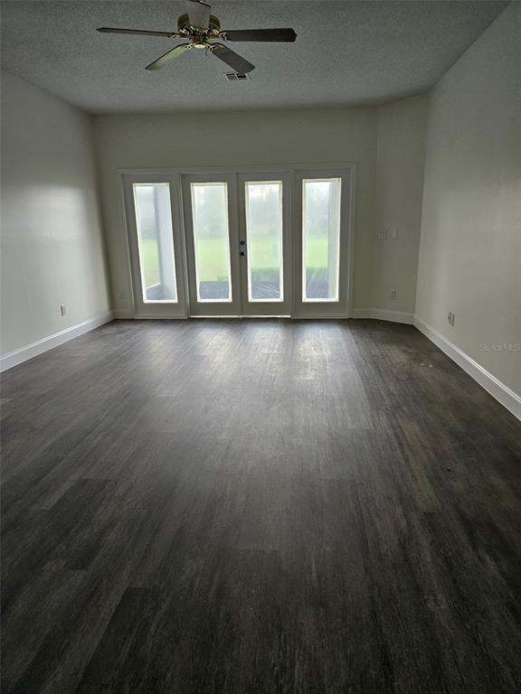 Building Photo - 2450 Sweetwater Country Club Dr