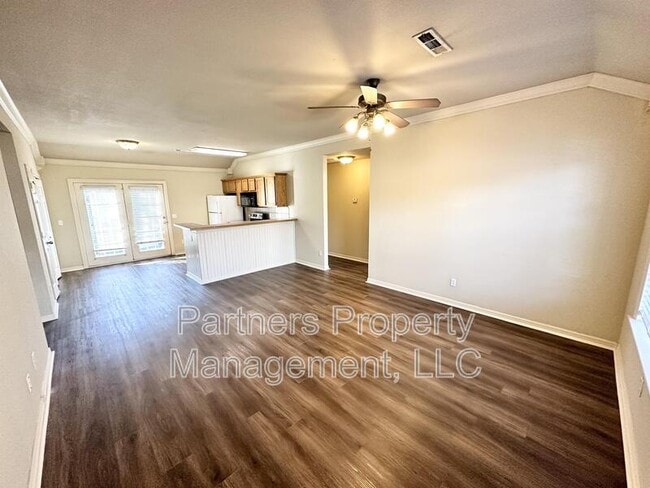 Building Photo - 1112 West Hendrix Street