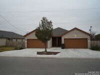 Building Photo - 210 Stone Gate Dr