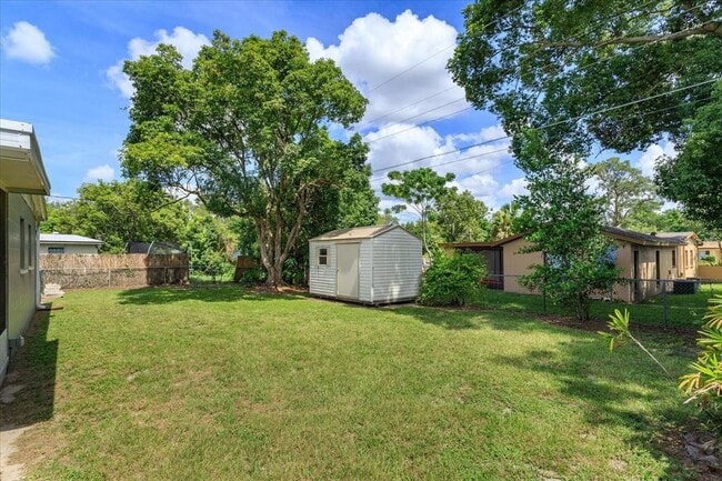 Building Photo - 504 El Dorado Way
