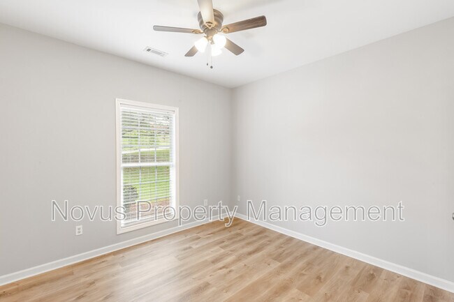 Building Photo - 205 Charleston Ave