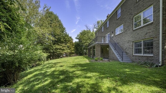 Building Photo - 9705 Eclipse Pl