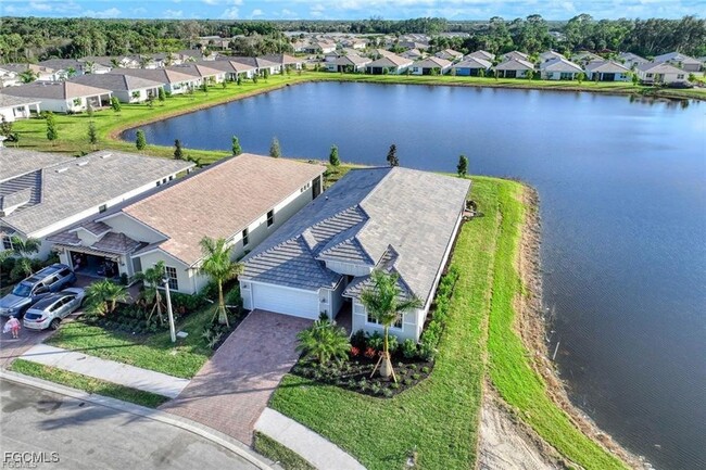 Building Photo - 514 Kamari Cv