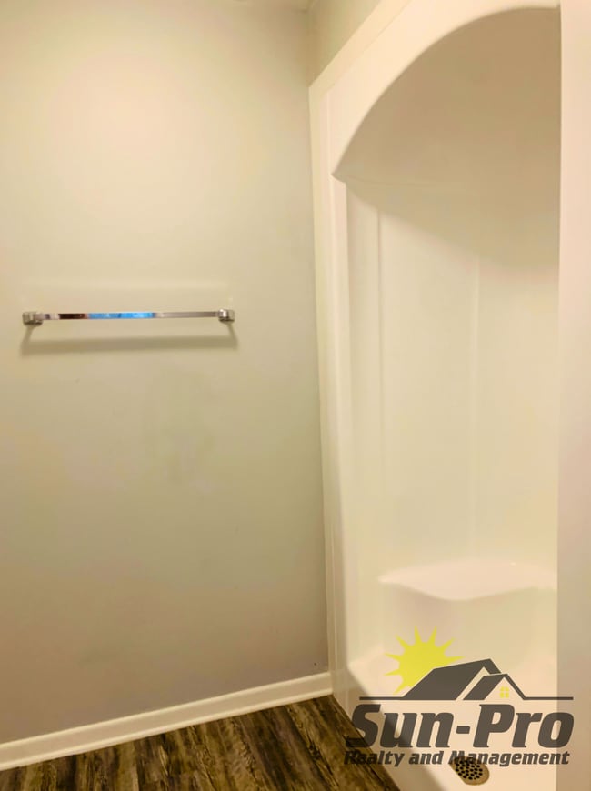 Building Photo - 136 Pine Cone Trail