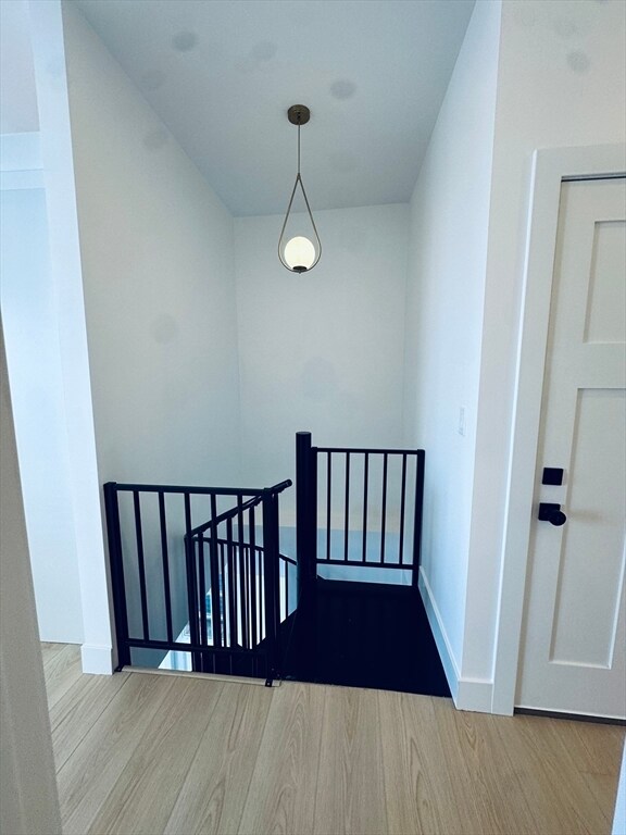 Building Photo - 280 Endicott Ave