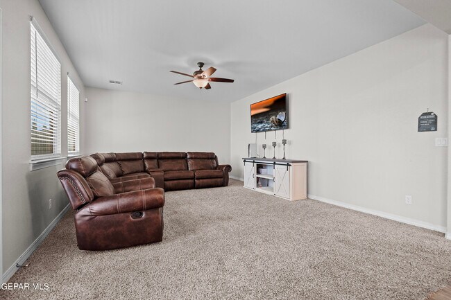 Building Photo - 4524 McBee Ct