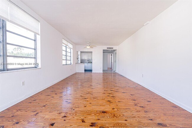 Building Photo - 1150 Euclid Ave