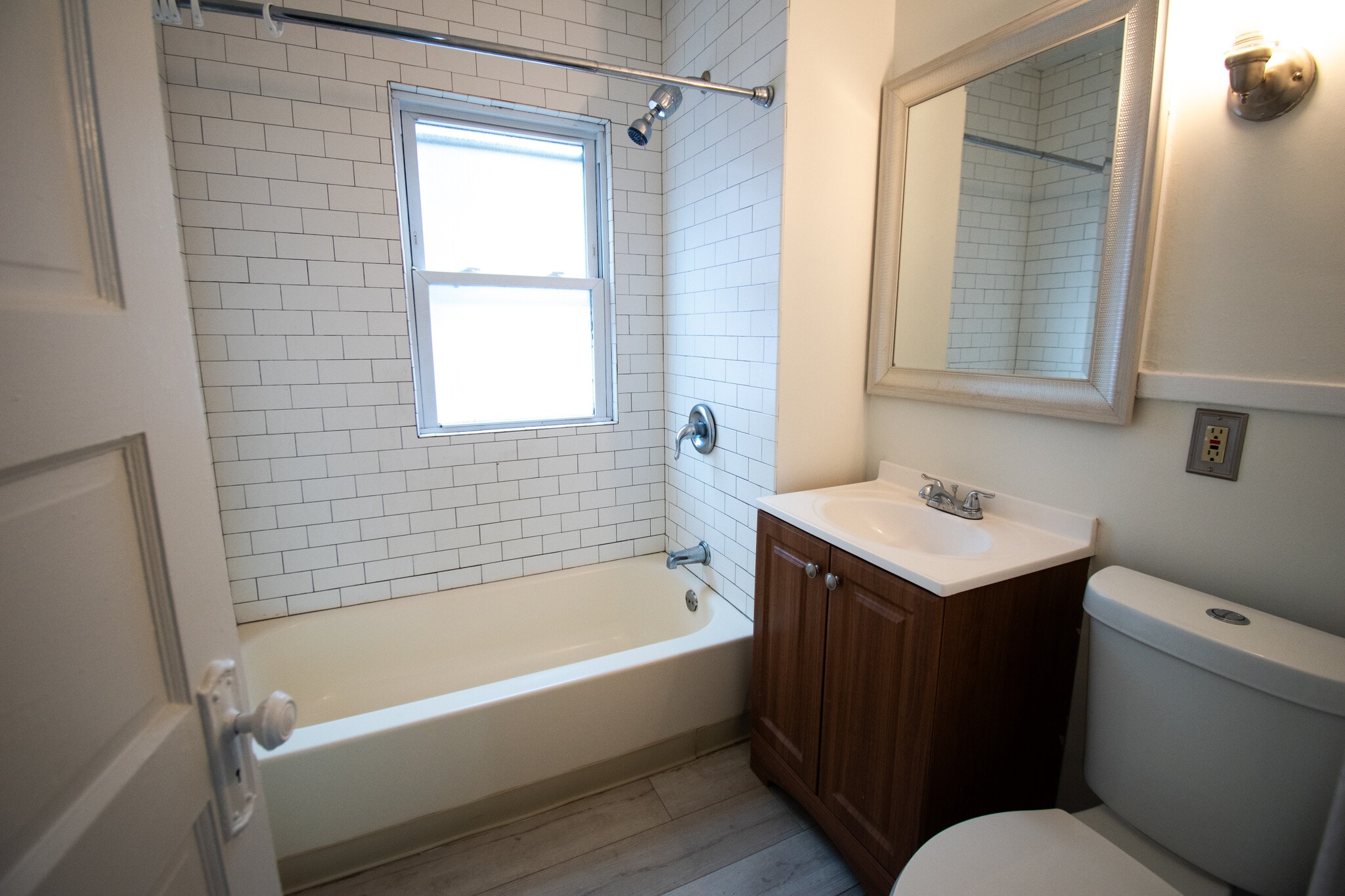 Bathroom - 25 Sterling Ave