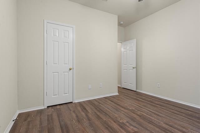 Building Photo - 9612 Anns Way
