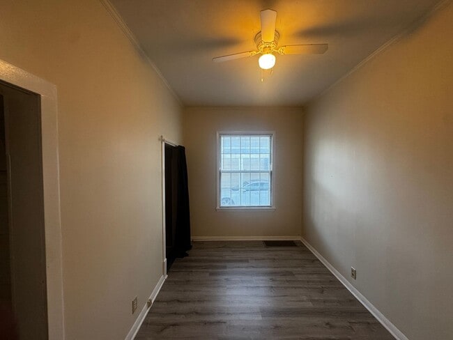 Building Photo - 309 N 17th St