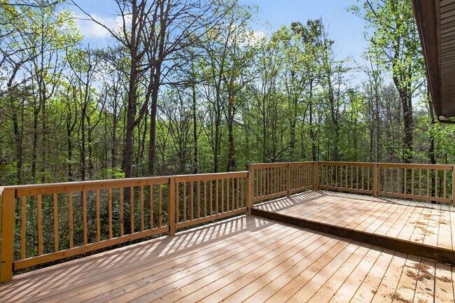 Building Photo - 15980 Crowfoot Ct