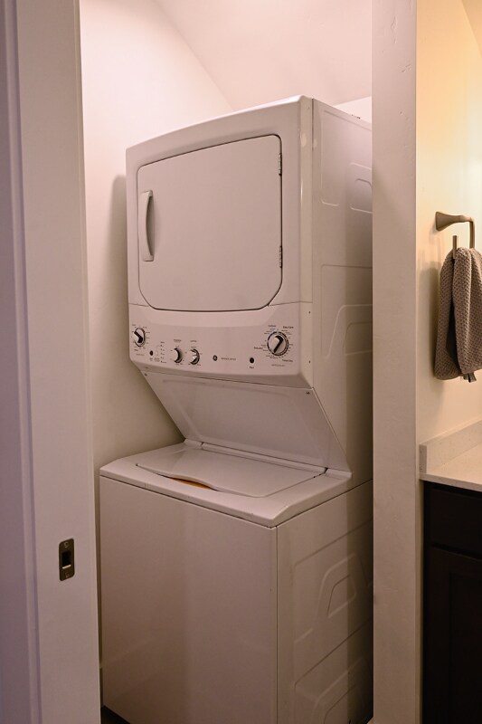 Building Photo - 180 Dustarr Ln